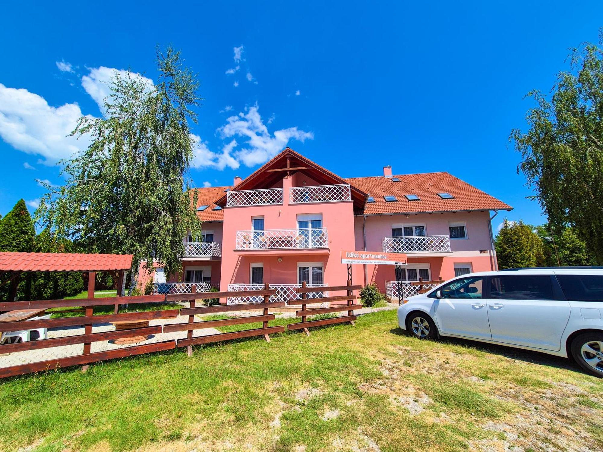 Ildiko Apartmanhaz Zamárdi Extérieur photo