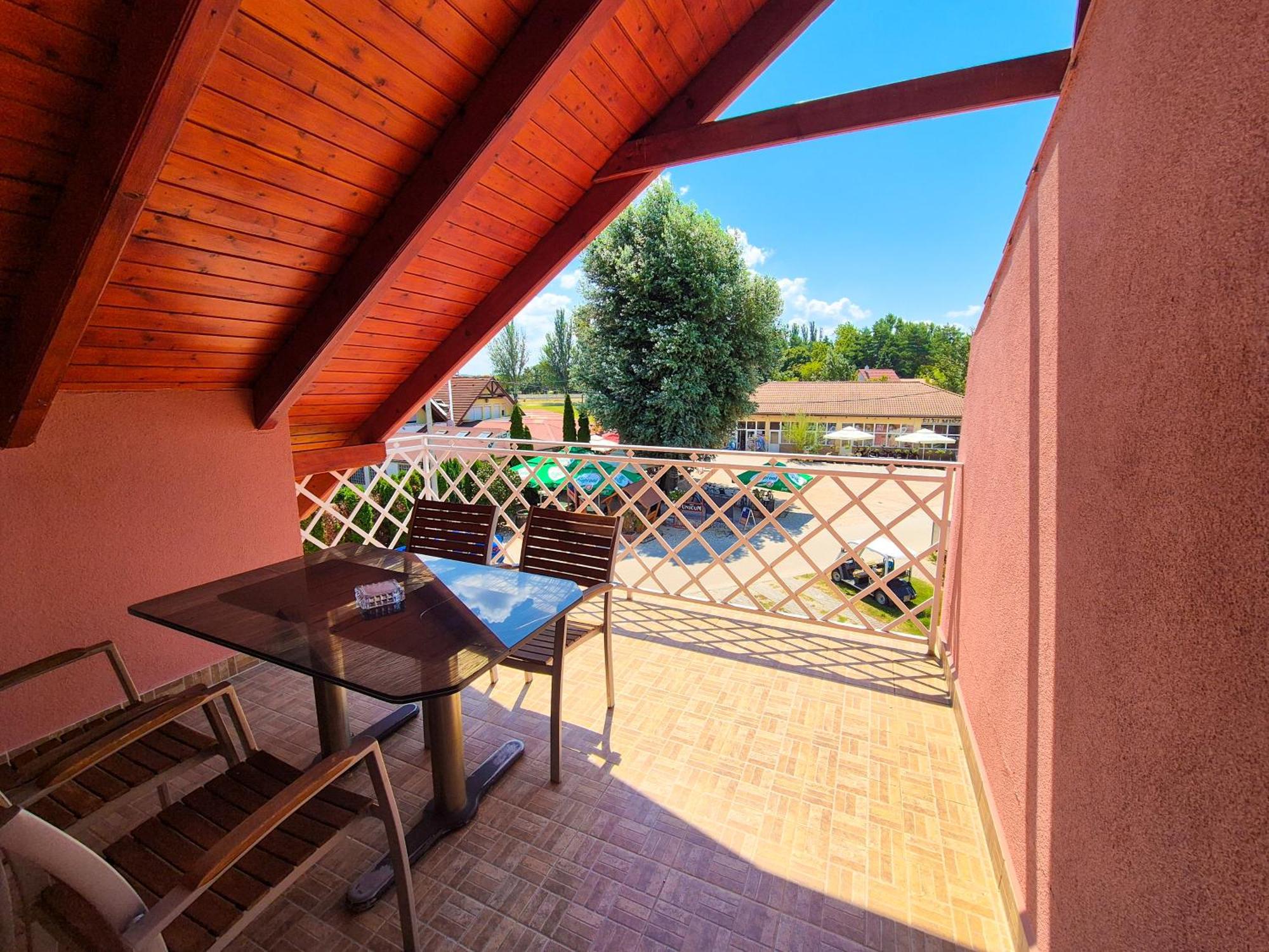 Ildiko Apartmanhaz Zamárdi Extérieur photo