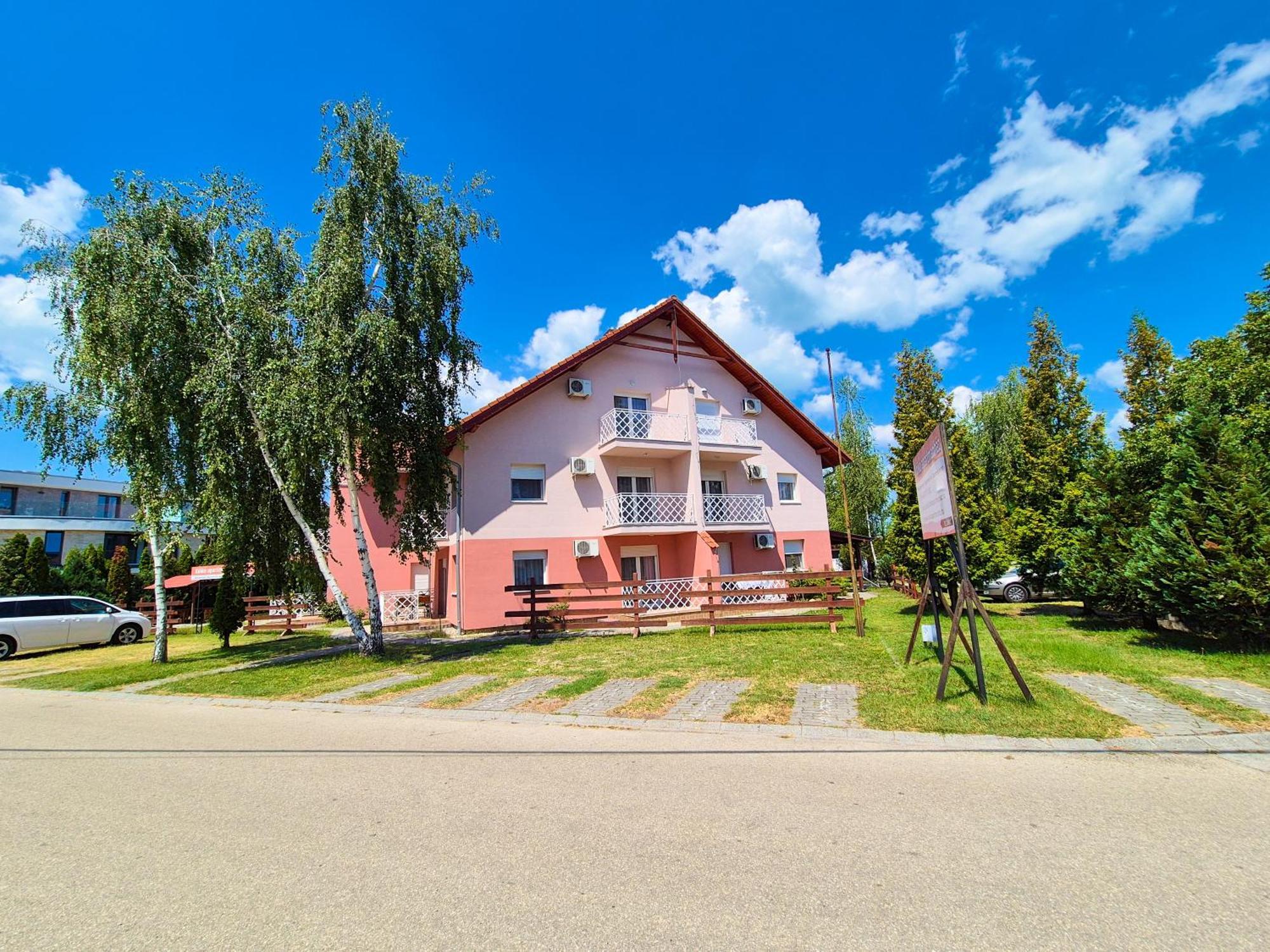 Ildiko Apartmanhaz Zamárdi Extérieur photo