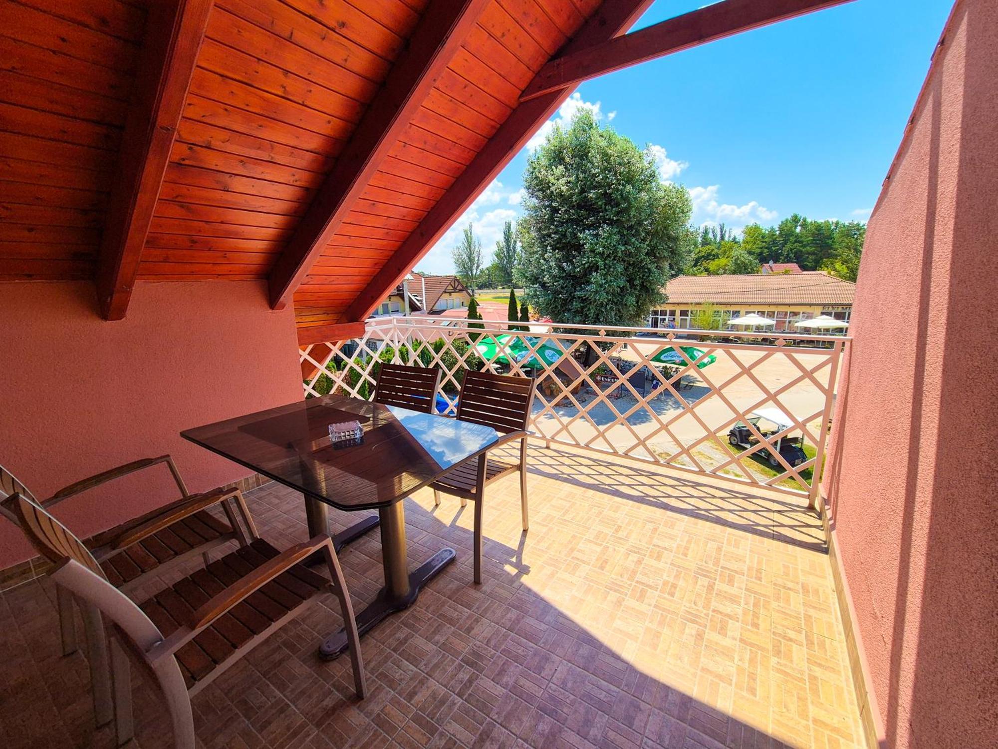Ildiko Apartmanhaz Zamárdi Extérieur photo