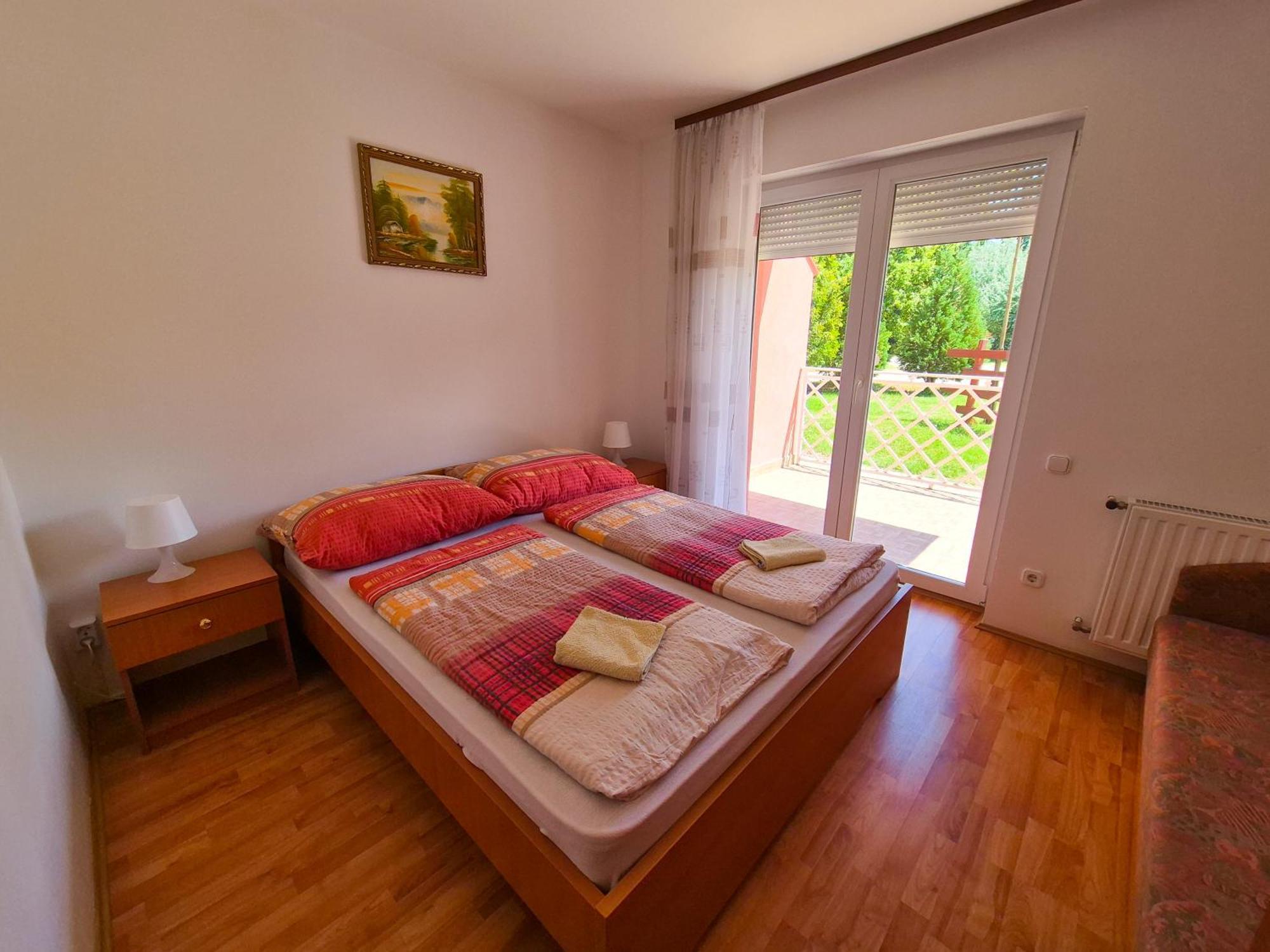 Ildiko Apartmanhaz Zamárdi Extérieur photo
