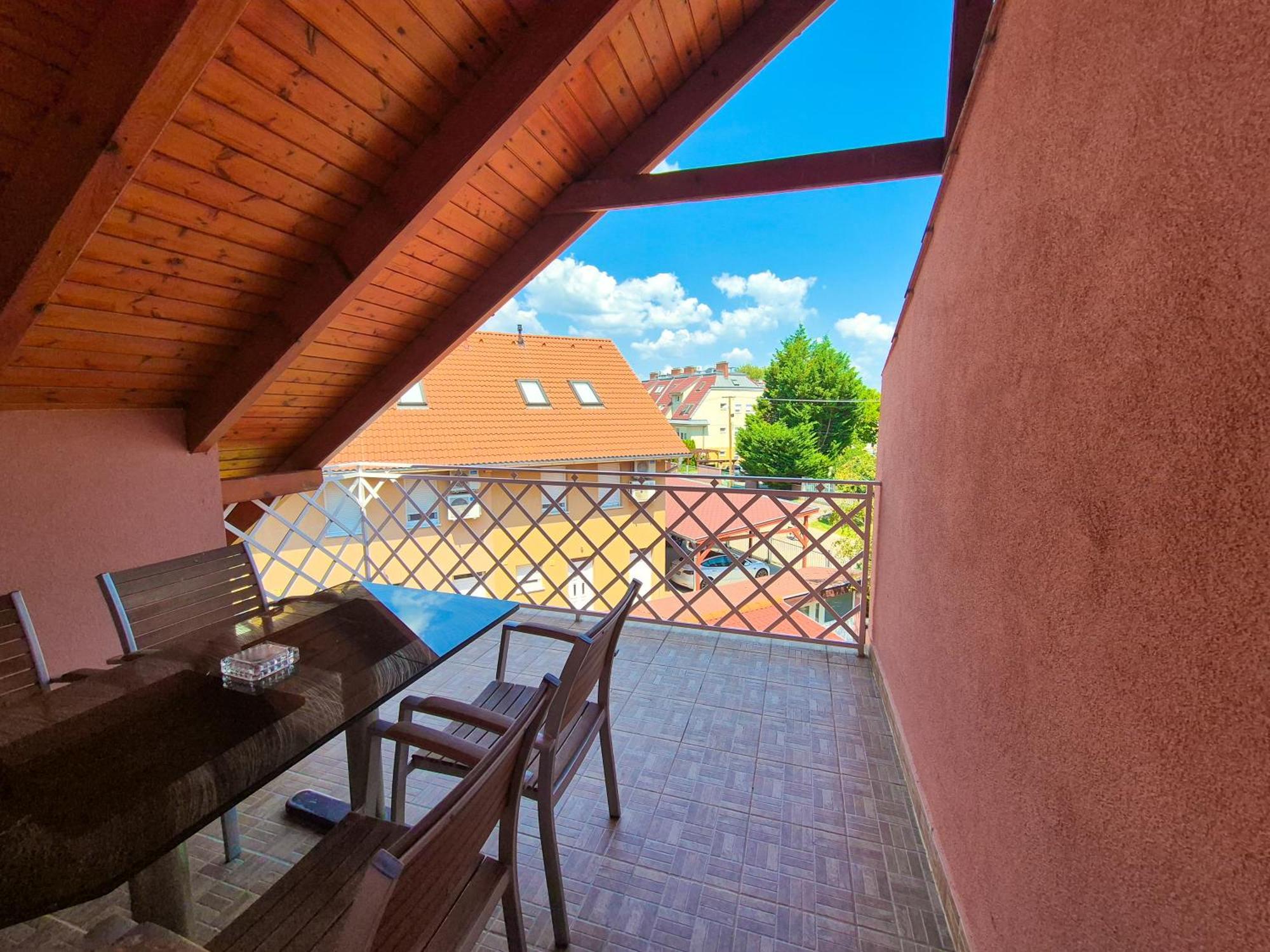 Ildiko Apartmanhaz Zamárdi Extérieur photo