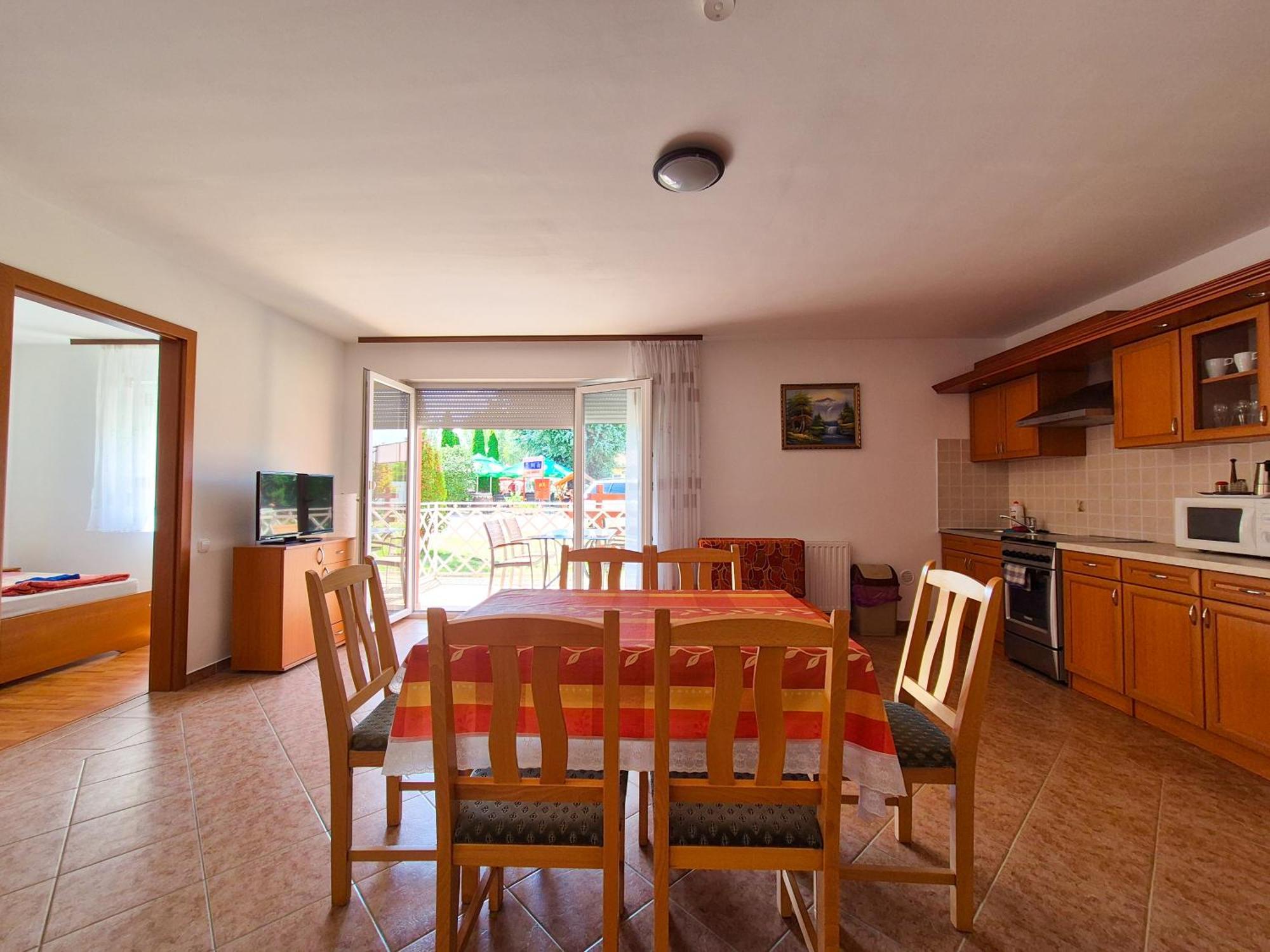 Ildiko Apartmanhaz Zamárdi Extérieur photo