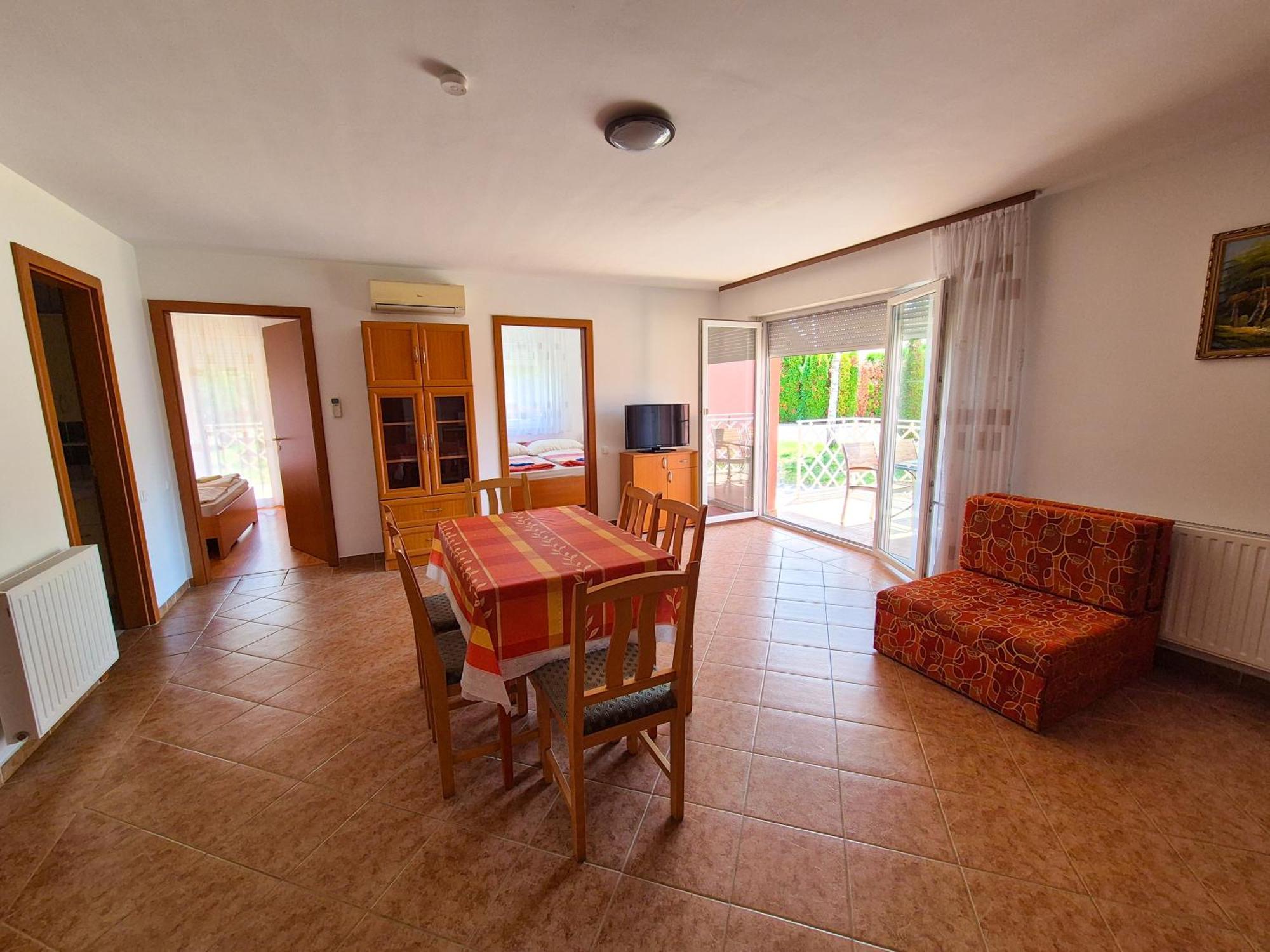 Ildiko Apartmanhaz Zamárdi Extérieur photo